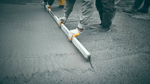 Best Concrete Driveway Installation  in North Springfield, VA
